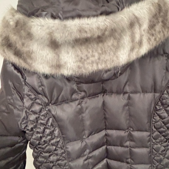Laundry by Shelli Segal down puffer jacket - Picture 4 of 14